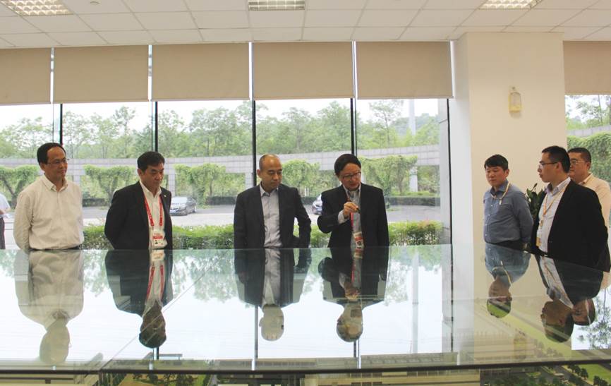 ����18(�й���)�ٷ���վ