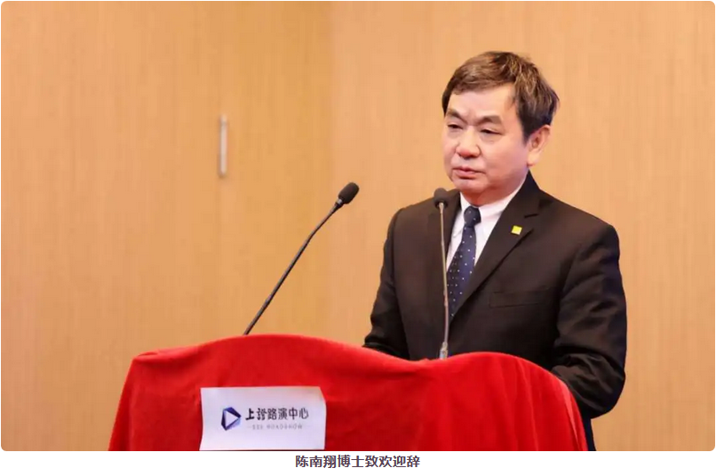 ����18(�й���)�ٷ���վ